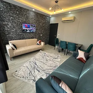 The Square 30 , اسطنبول تركيا